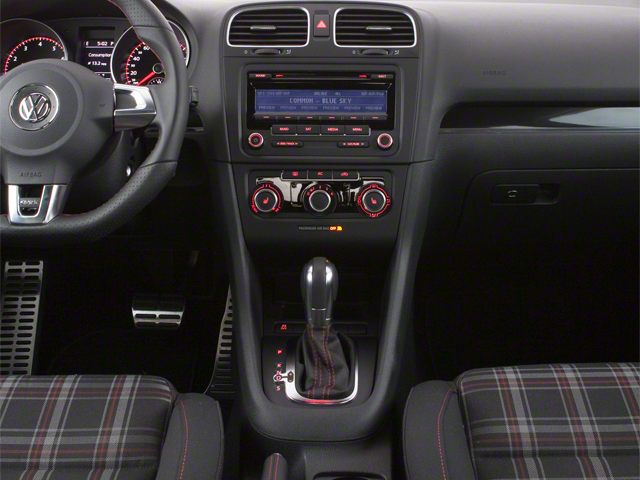 2011 Volkswagen GTI 4dr HB DSG
