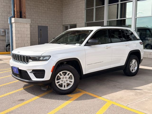 2024 Jeep Grand Cherokee Laredo