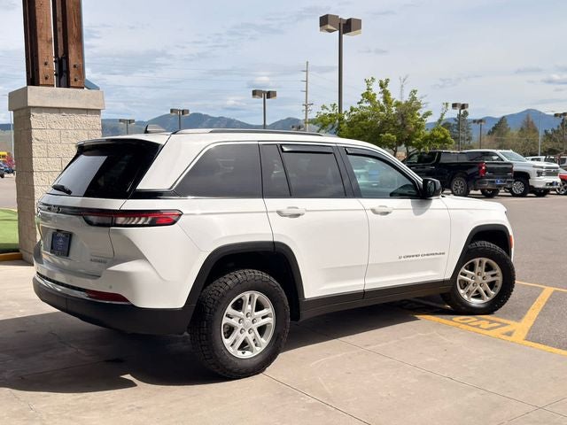 2024 Jeep Grand Cherokee Laredo