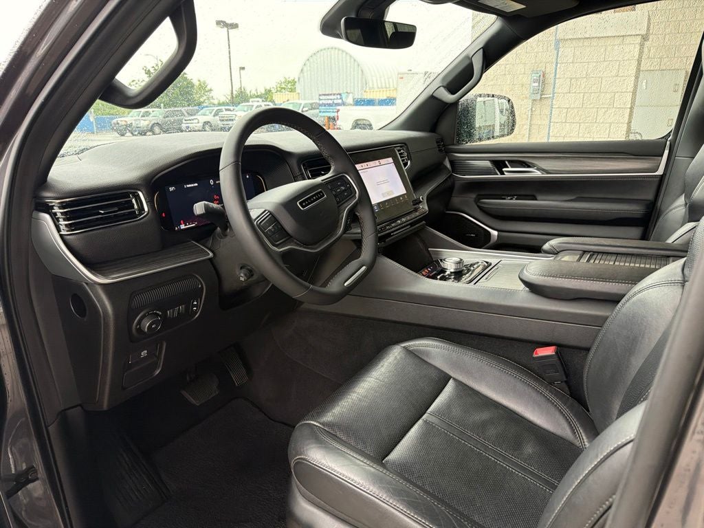 2023 Jeep Wagoneer Series II