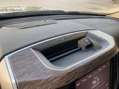 2019 RAM All-New 1500 Laramie