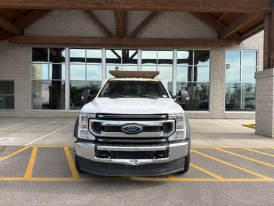 2020 Ford Super Duty F-550 DRW Chassis Cab XLT