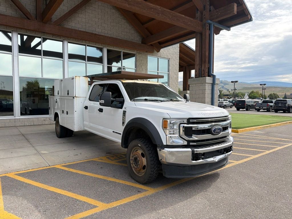 2020 Ford Super Duty F-550 DRW Chassis Cab XLT