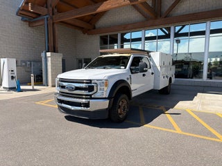 2020 Ford Super Duty F-550 DRW Chassis Cab XLT