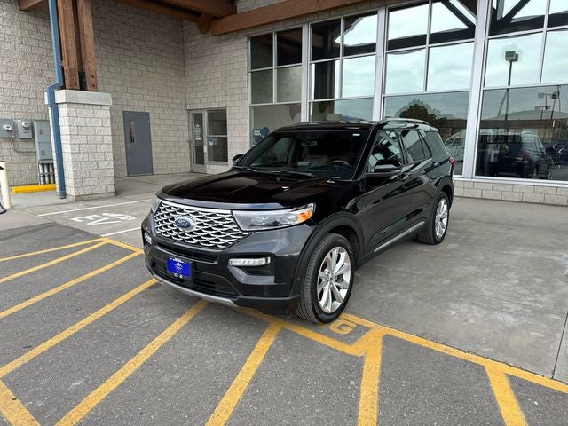 2022 Ford Explorer Platinum 4WD's photo
