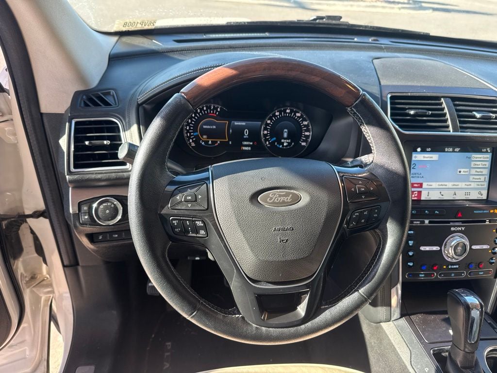 2017 Ford Explorer Platinum