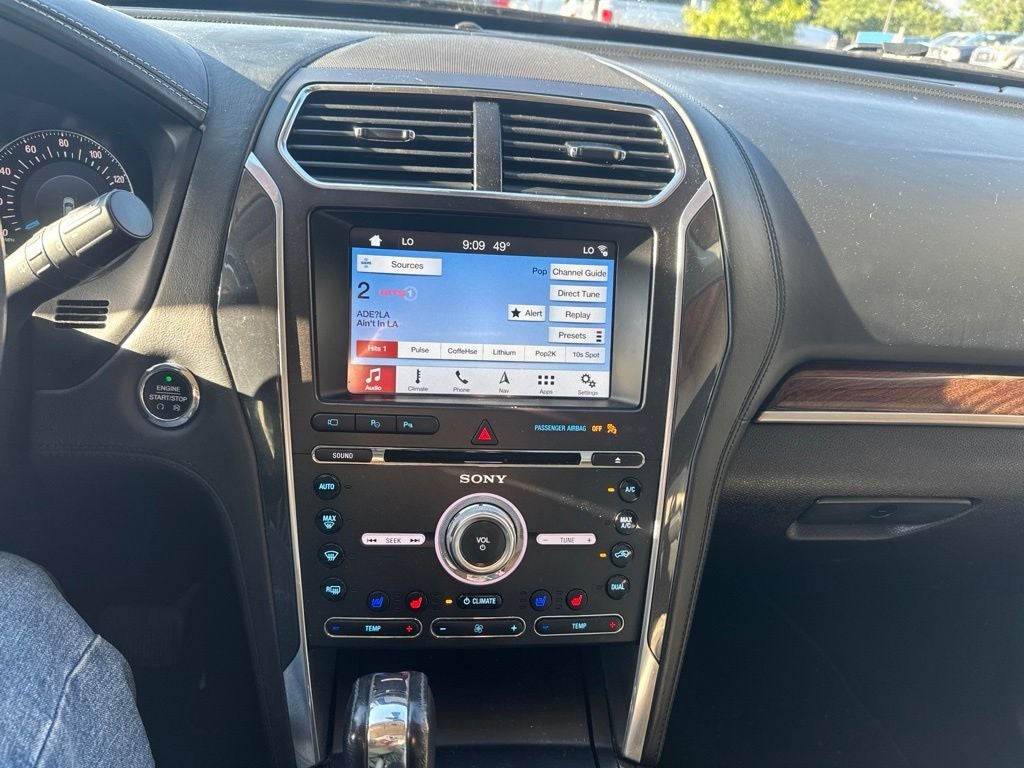 2017 Ford Explorer Platinum