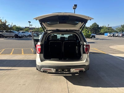 2017 Ford Explorer Platinum