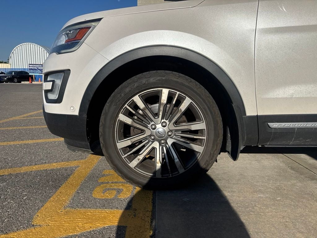 2017 Ford Explorer Platinum