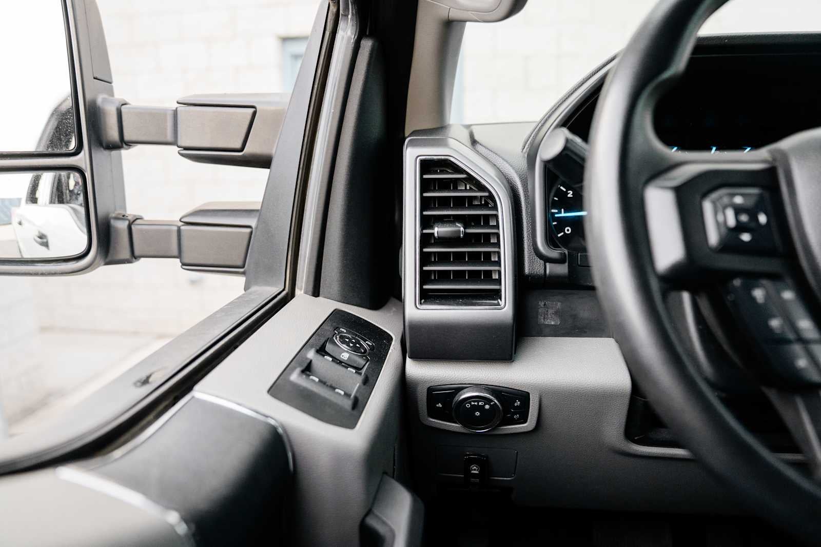 2020 Ford Super Duty F-250 Pickup XLT