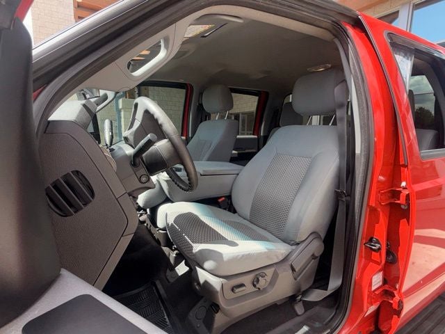 2015 Ford Super Duty F-250 Pickup XLT