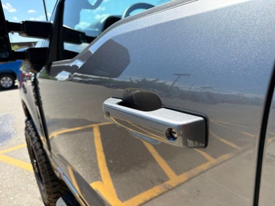 2024 Ford Super Duty F-250 Pickup LARIAT