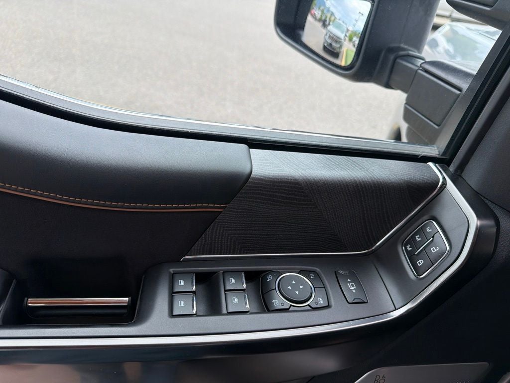 2024 Ford Super Duty F-250 Pickup Platinum