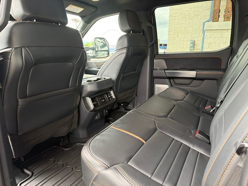 2024 Ford Super Duty F-250 Pickup Platinum