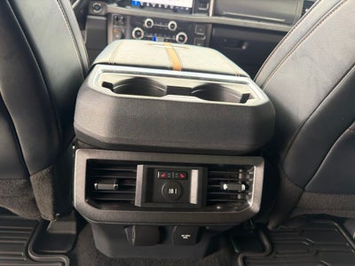 2024 Ford Super Duty F-250 Pickup Platinum