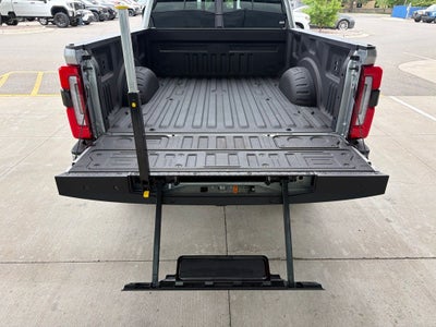 2024 Ford Super Duty F-250 Pickup Platinum