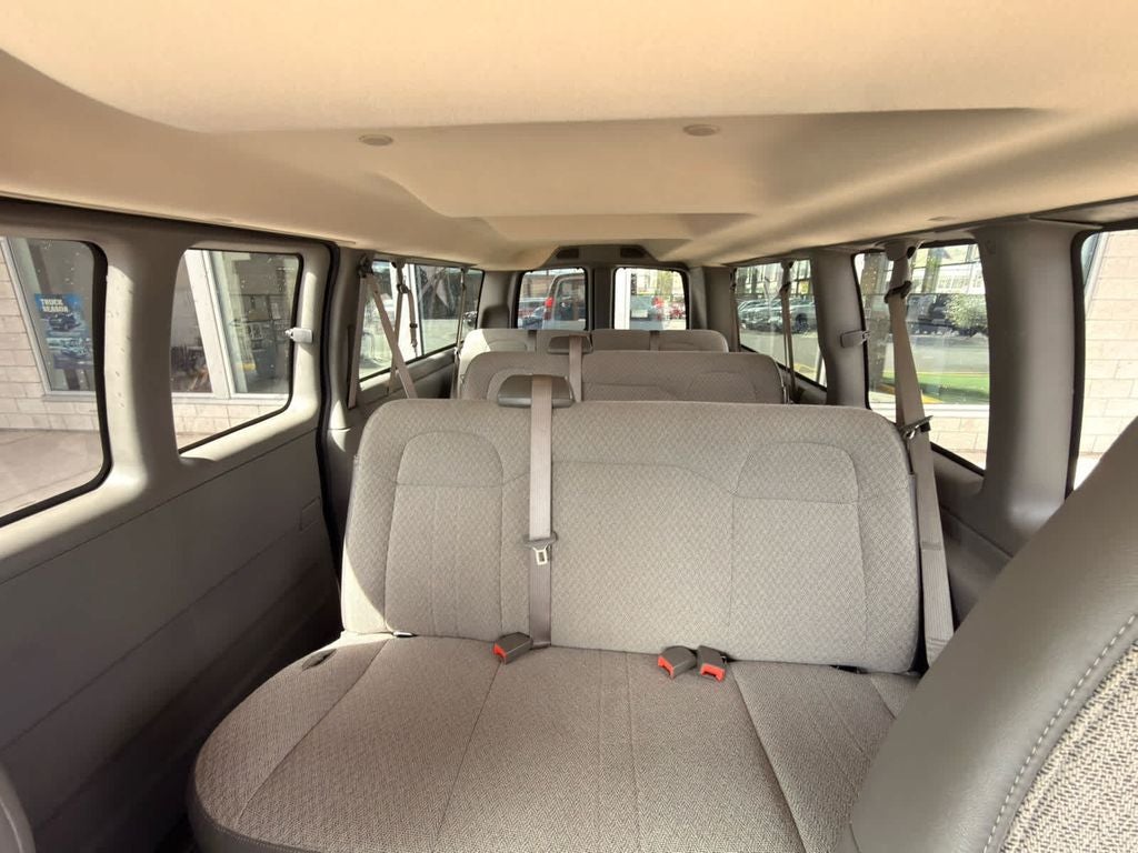 2025 Chevrolet Express Passenger LT