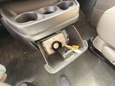 2025 Chevrolet Express Passenger LT