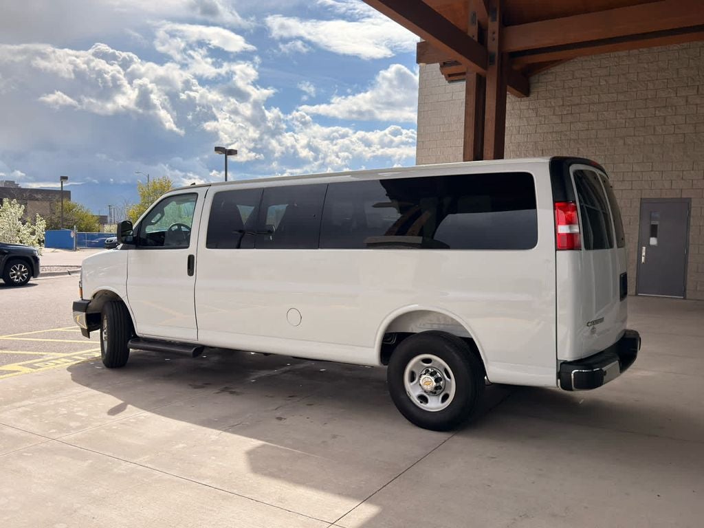 2025 Chevrolet Express Passenger LT