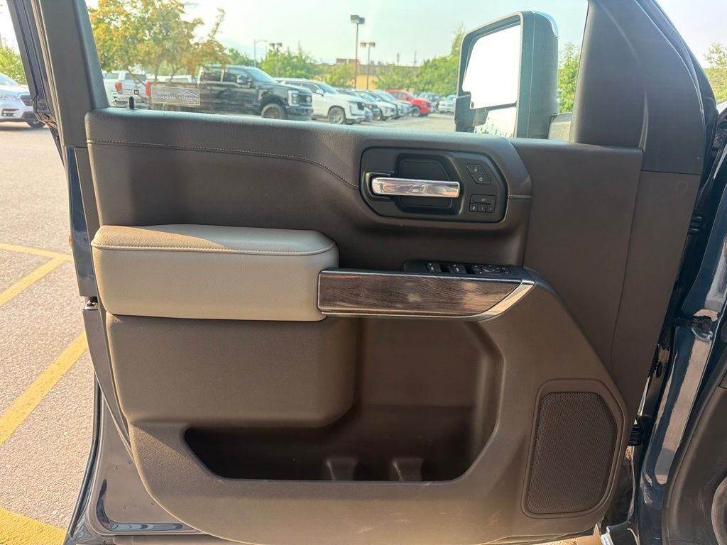 2022 Chevrolet Silverado 3500HD LTZ