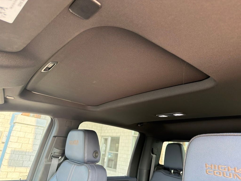 2024 Chevrolet Silverado 3500HD High Country