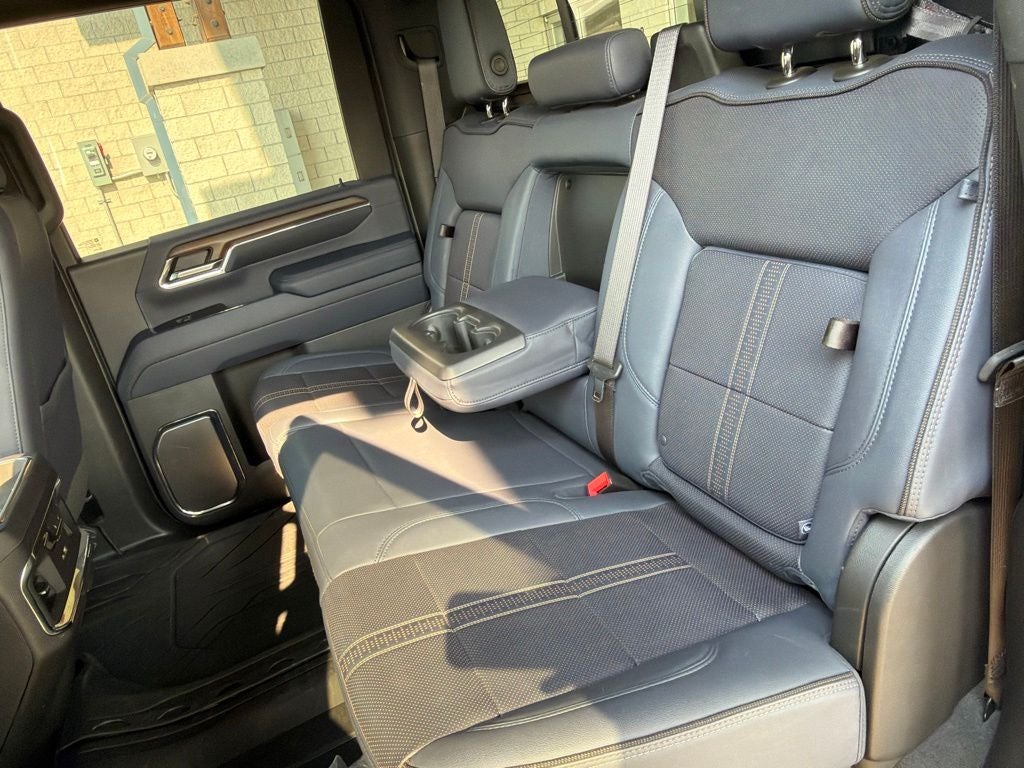 2024 Chevrolet Silverado 3500HD High Country