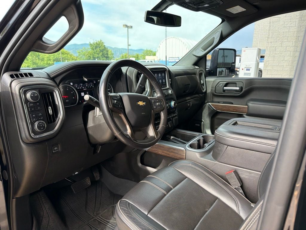 2022 Chevrolet Silverado 3500HD High Country