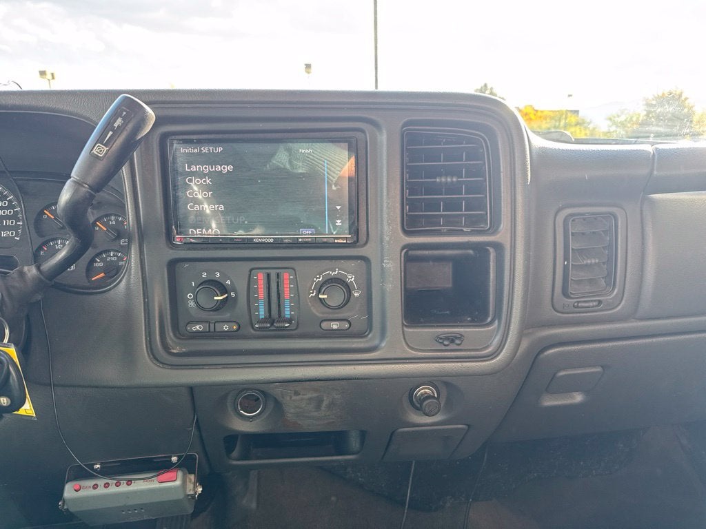 2005 Chevrolet Silverado 2500HD LS