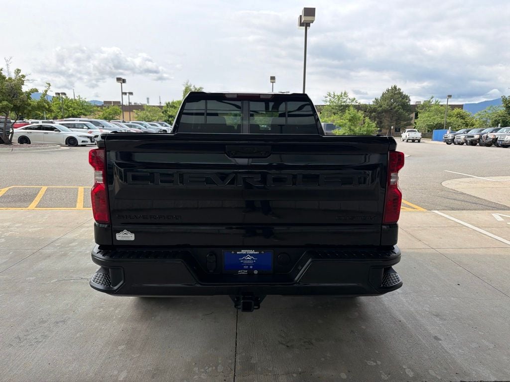2023 Chevrolet Silverado 1500 Custom