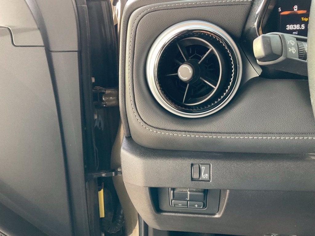 2024 Chevrolet Colorado 4WD LT