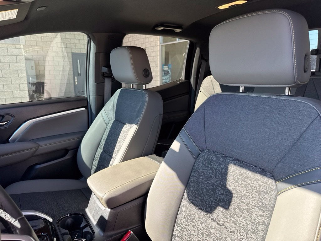 2024 Chevrolet Colorado 4WD ZR2