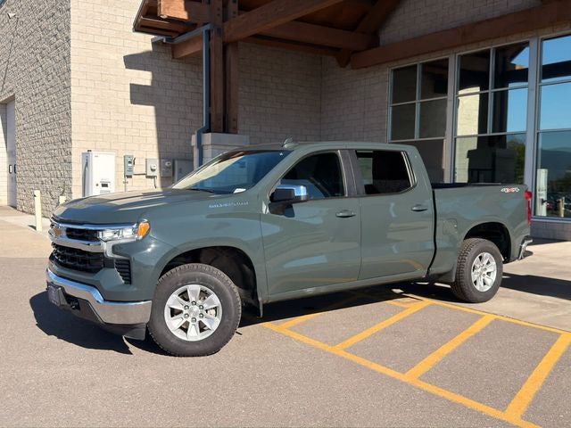2025 Chevrolet Silverado 1500 LT 4X4 Crew Cab Short Box's photo