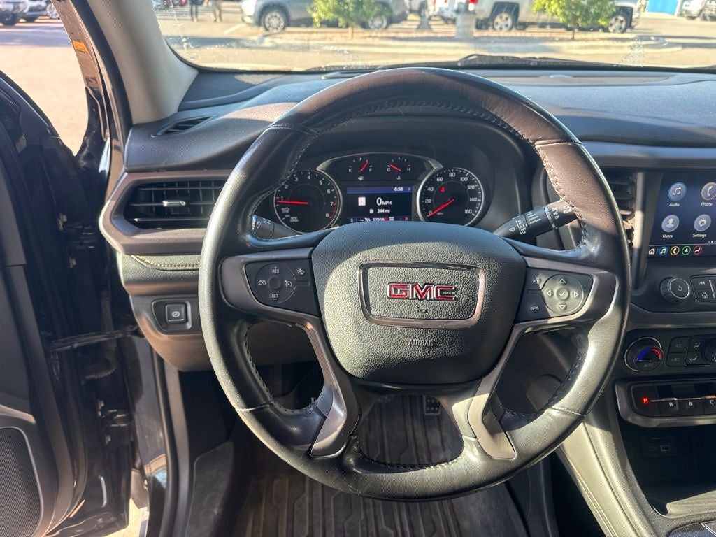 2021 GMC Acadia AT4