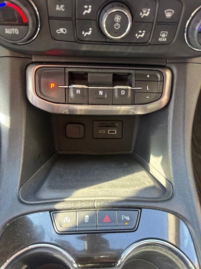 2021 GMC Acadia AT4
