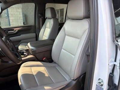 2025 GMC Yukon Elevation
