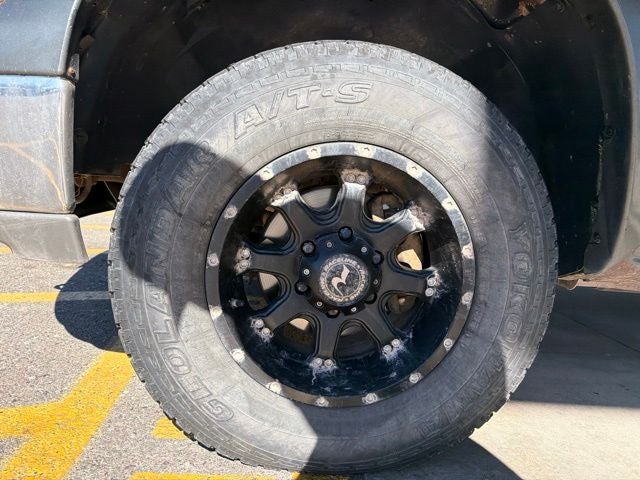 2000 Chevrolet New Tahoe LS