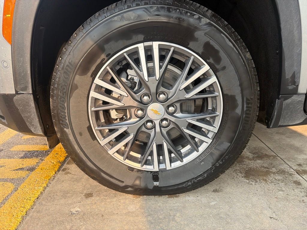 2026 Chevrolet Traverse AWD LT