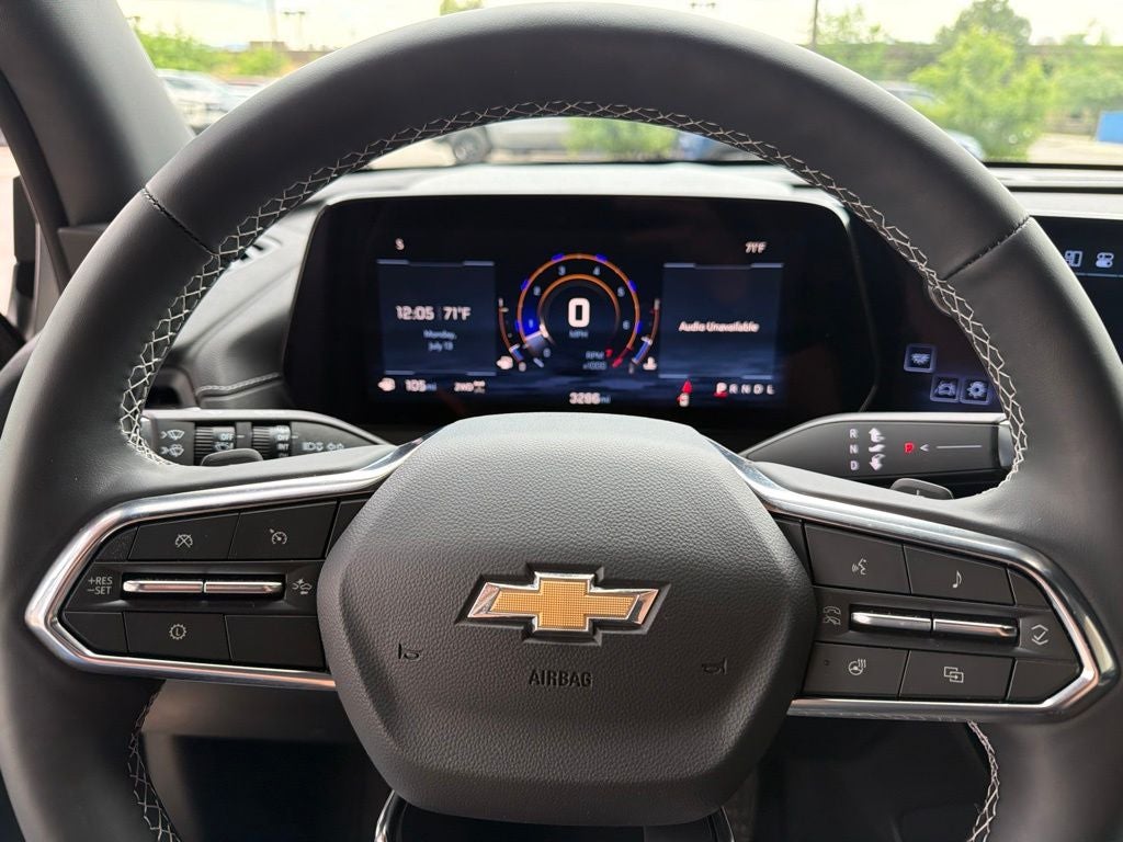 2025 Chevrolet Traverse LT 2LT