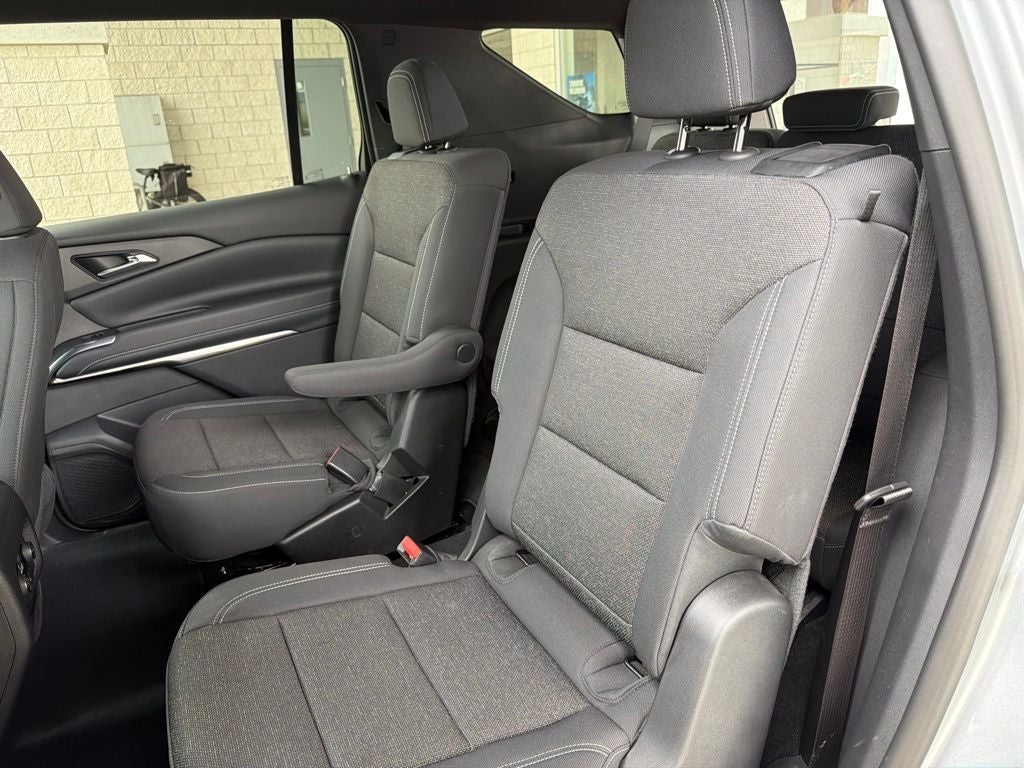 2025 Chevrolet Traverse LT 2LT
