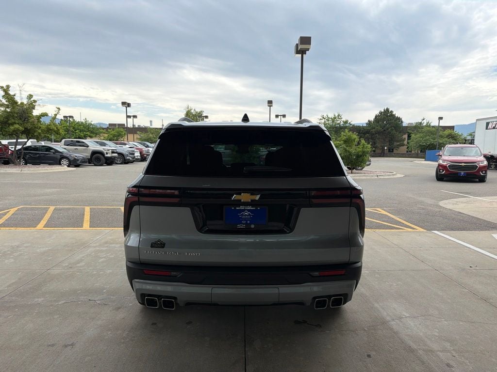 2025 Chevrolet Traverse LT 2LT