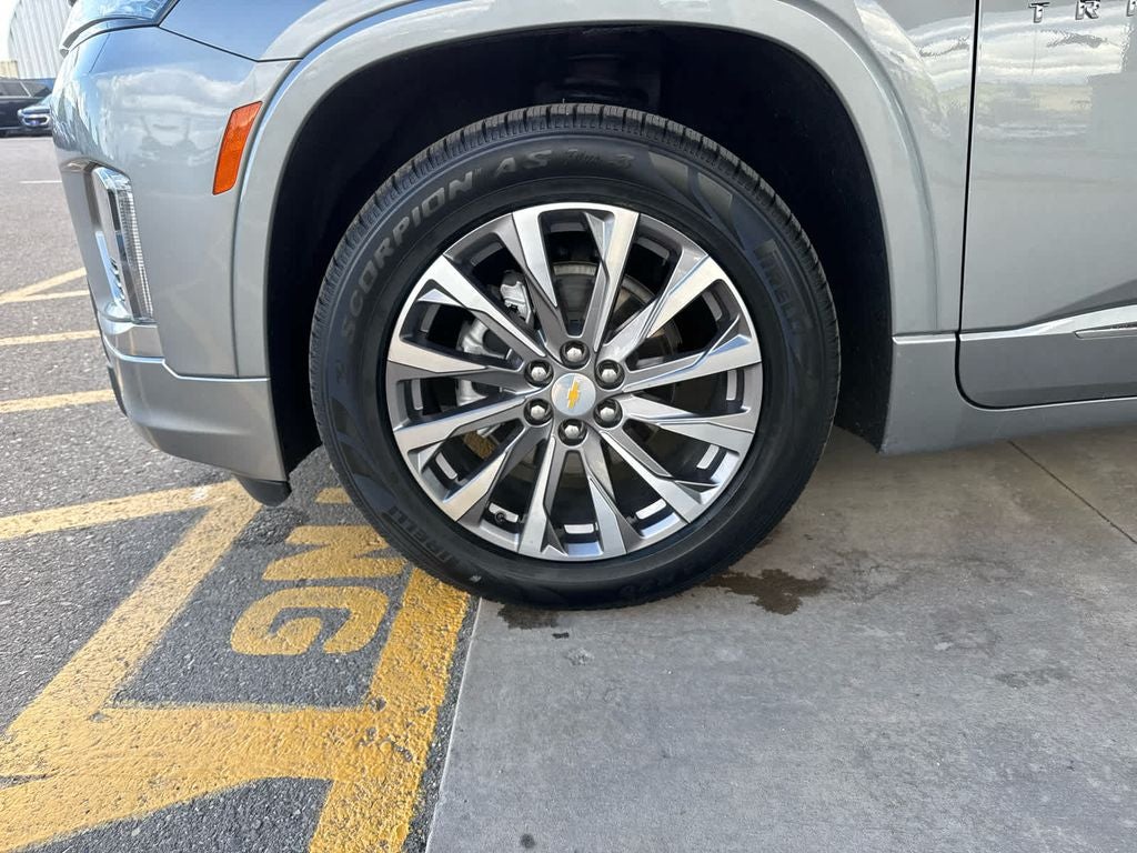 2023 Chevrolet Traverse Premier - Photo 7
