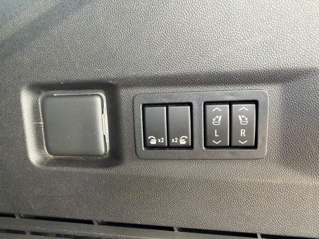 2021 Chevrolet Tahoe LT - Photo 30