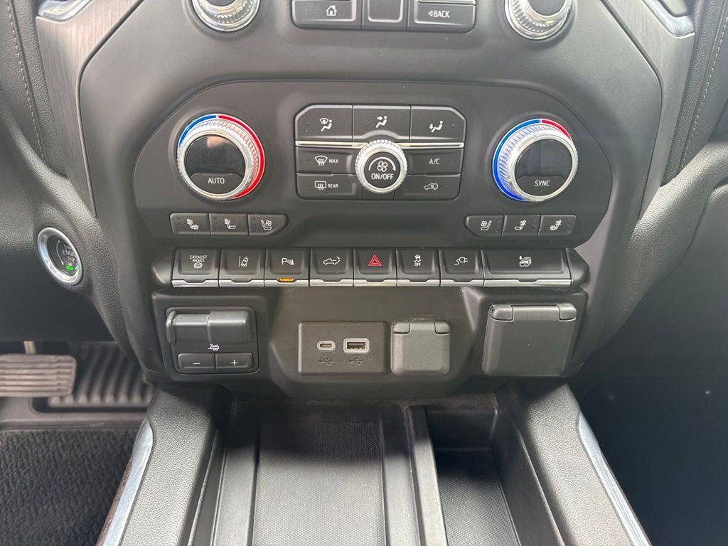 2023 GMC Sierra 3500HD Denali