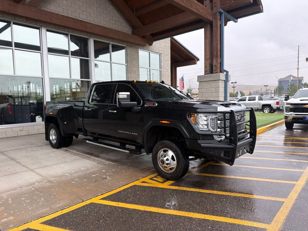 2023 GMC Sierra 3500HD Denali