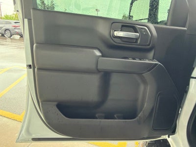2025 GMC Sierra 2500HD Pro