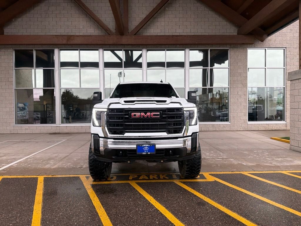 2025 GMC Sierra 2500HD Pro