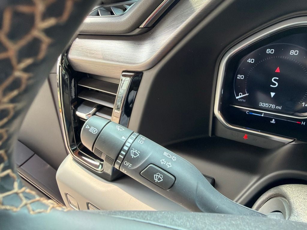 2025 GMC Sierra 2500HD AT4
