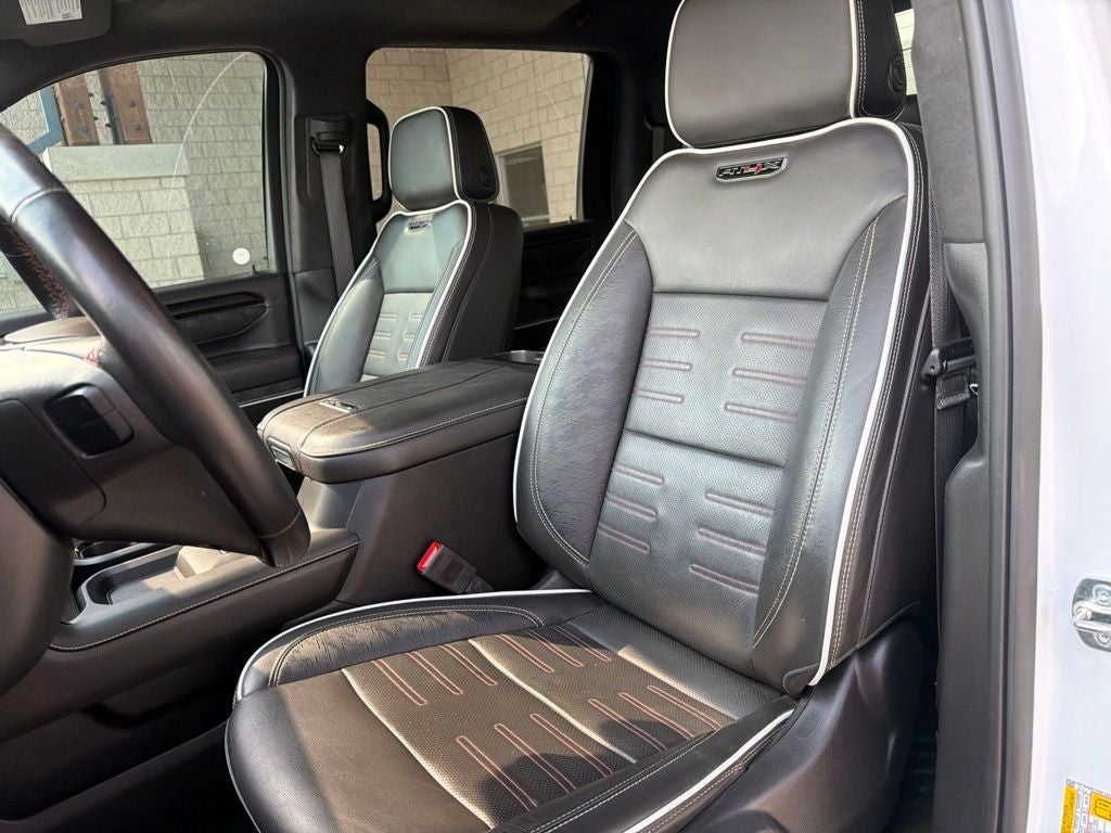 2025 GMC Sierra 2500HD AT4X
