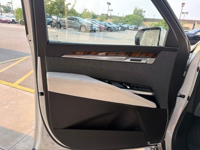 2025 Cadillac Escalade Sport Platinum