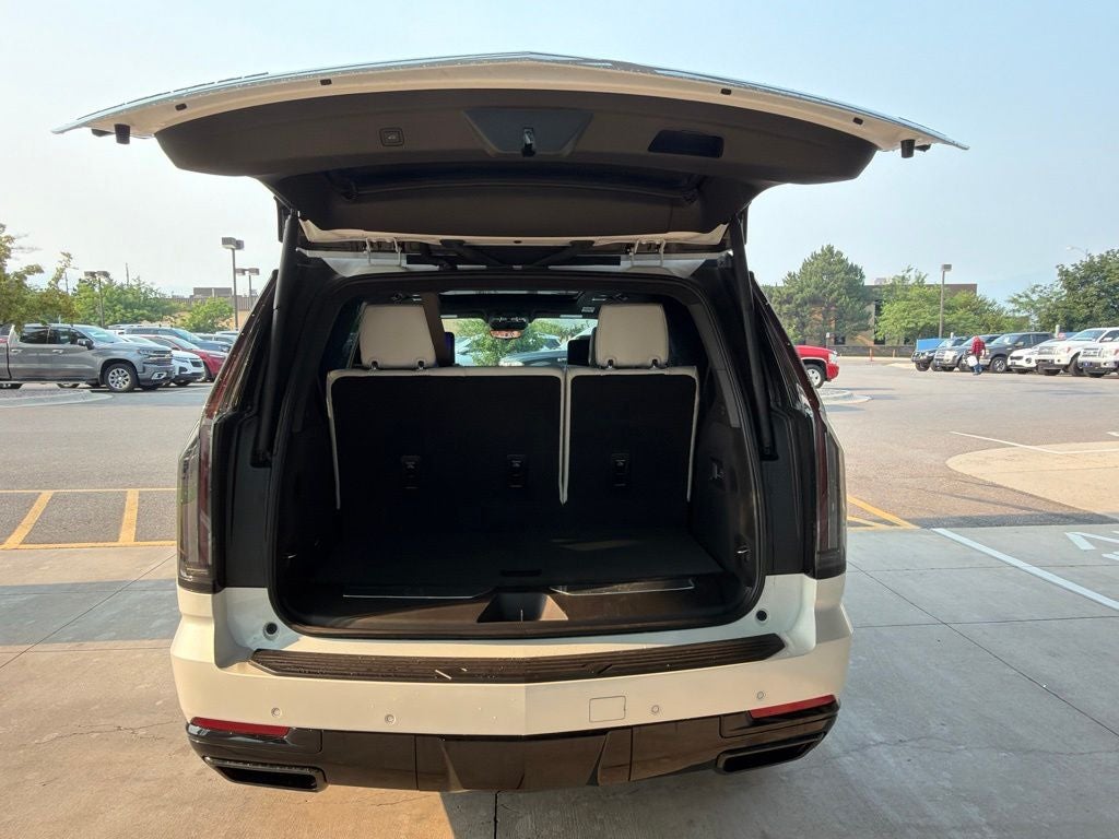 2025 Cadillac Escalade Sport Platinum
